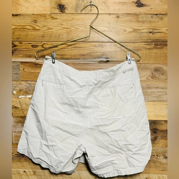 Columbia Khaki Skort short skirt wrap US10 hiking walking tennis comfort sport - Picture 3 of 5